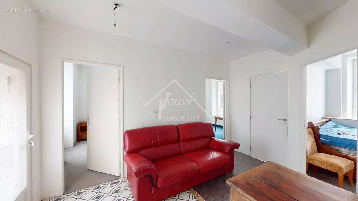 Appartement à BOURBON-L&#039;ARCHAMBAULT