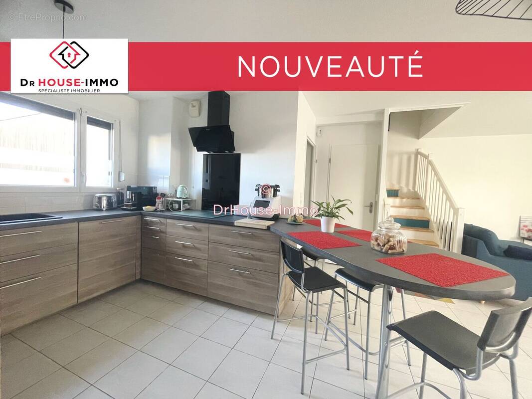 Maison à LA SALVETAT-SAINT-GILLES