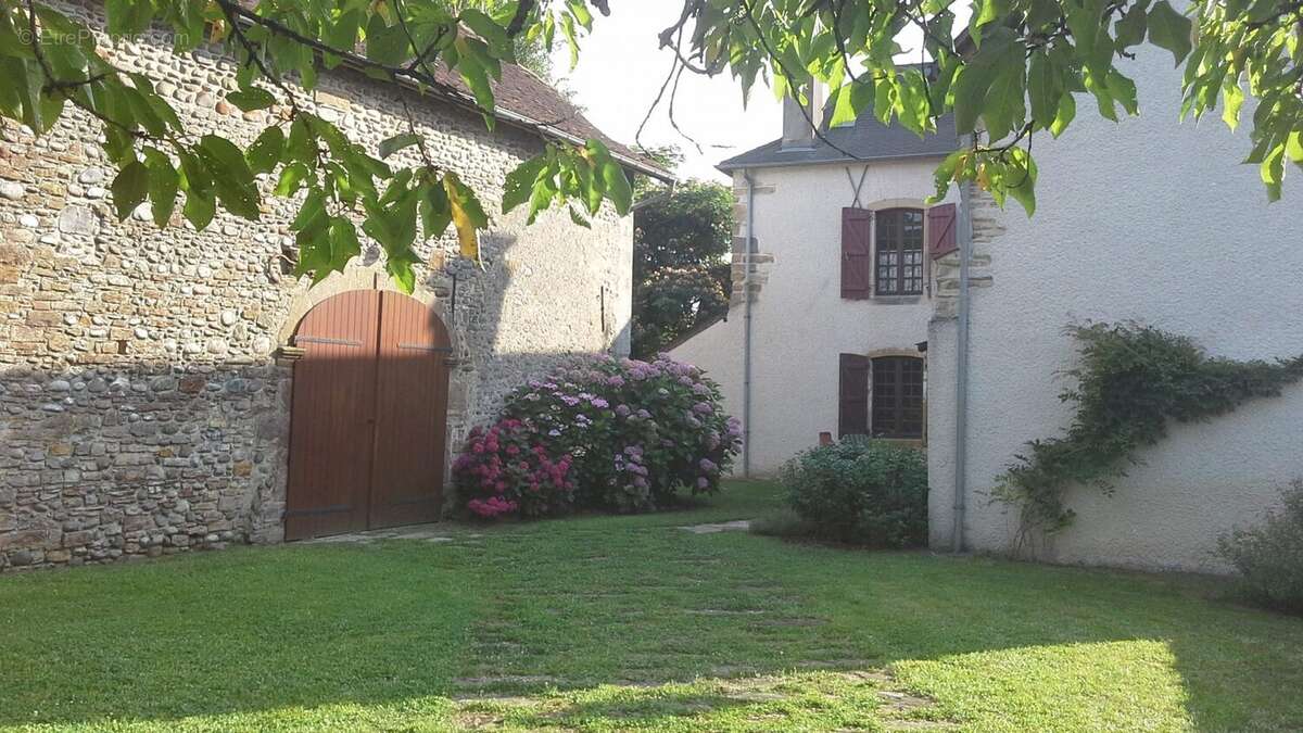 Maison à NAVARRENX