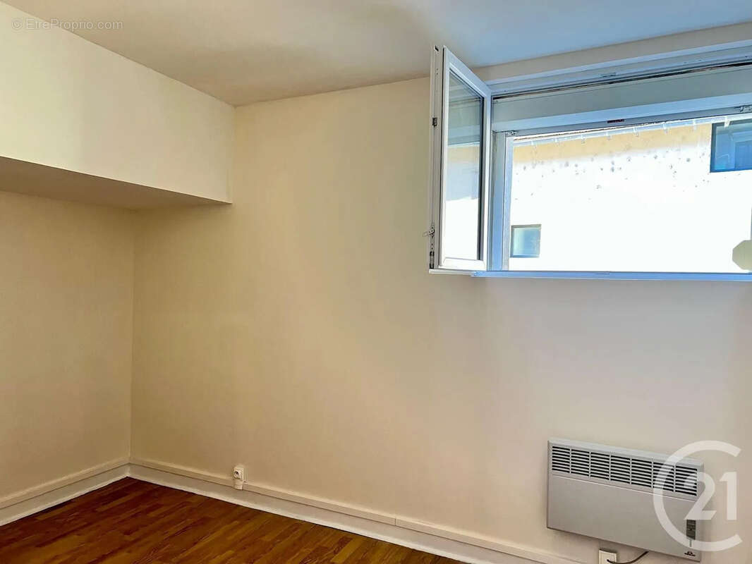 Appartement à HOUDAN