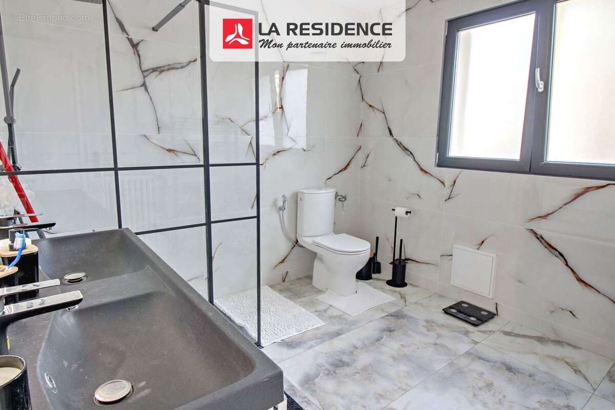 Maison à CONFLANS-SAINTE-HONORINE