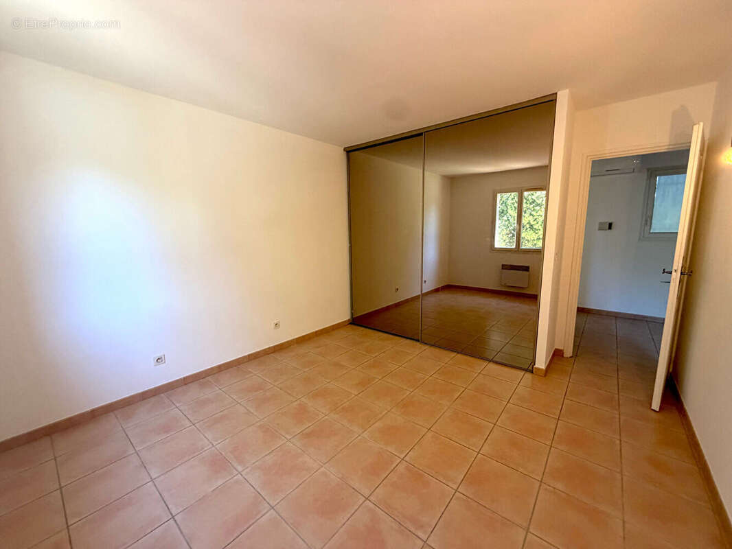 Maison à MAZAN