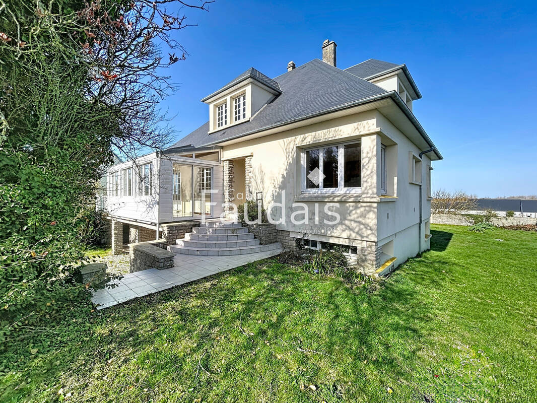 Maison à GOUVILLE-SUR-MER