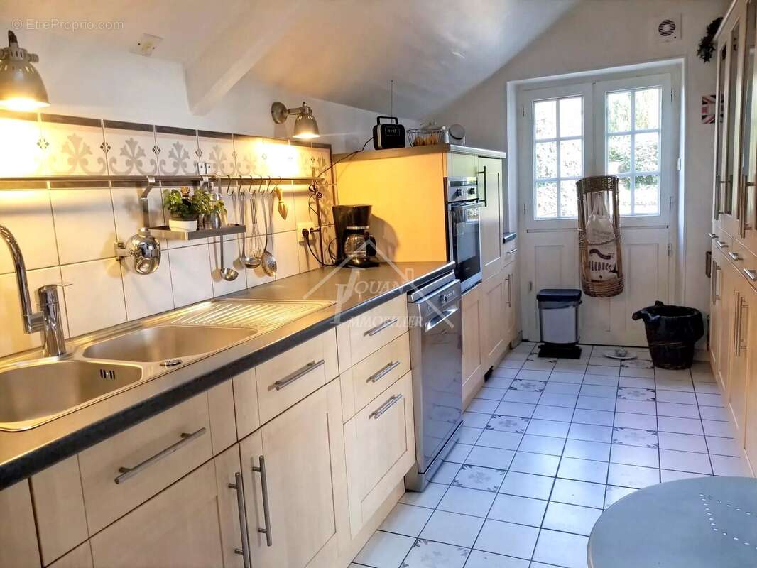 Maison à HERISSON