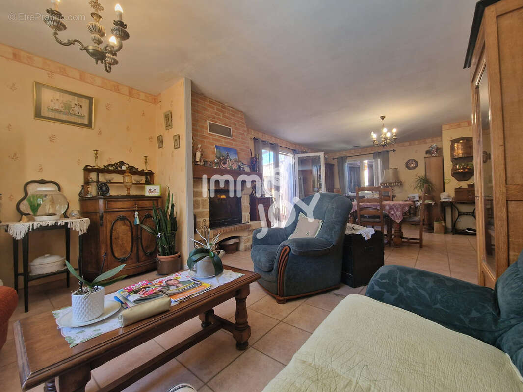 Maison à LEZIGNAN-CORBIERES