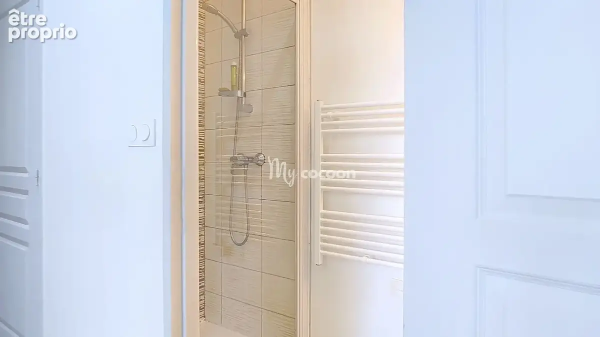 Villeurbanne Limite Montchat - T2 - 31.59 m2 - photo 6