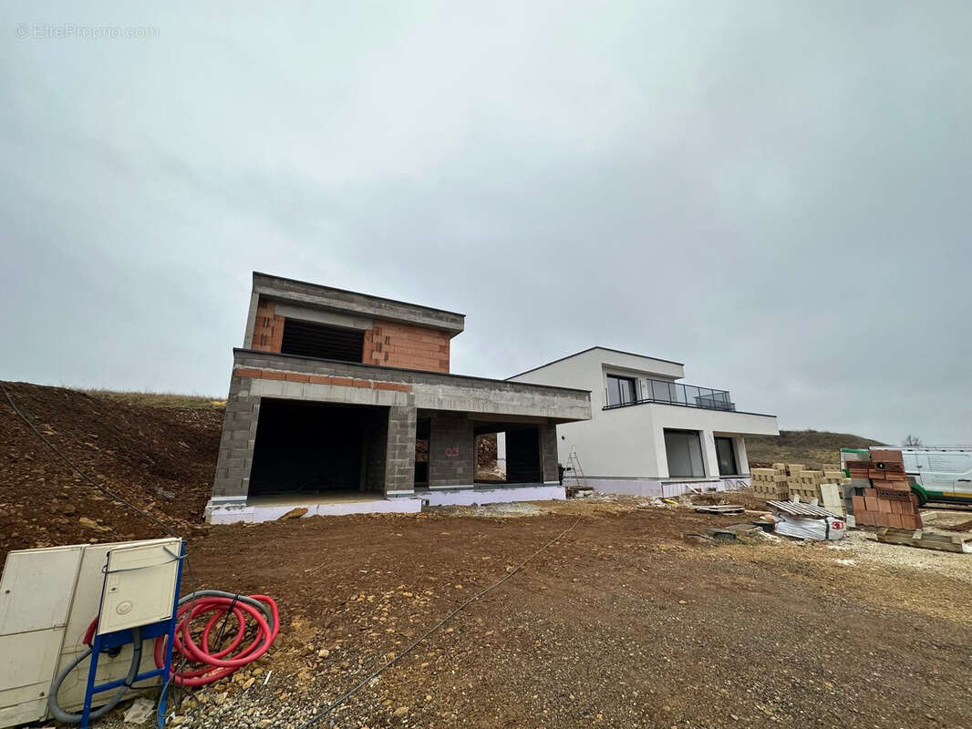 Maison à VOLMERANGE-LES-MINES