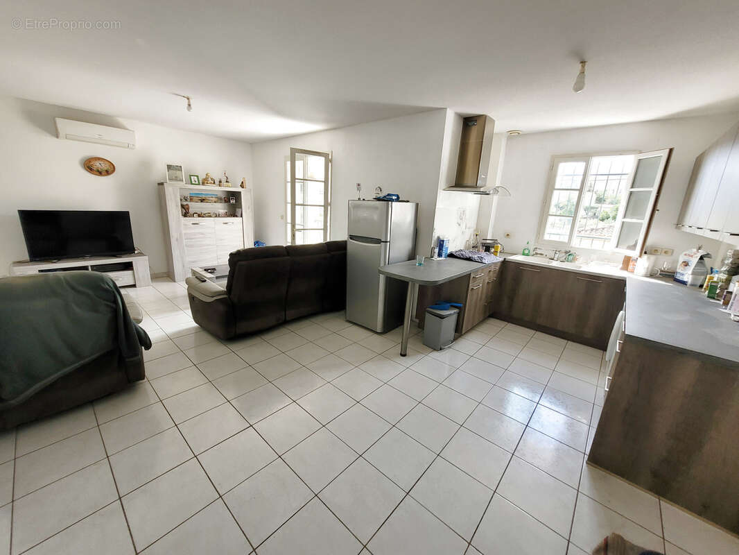 Appartement à FLEURY