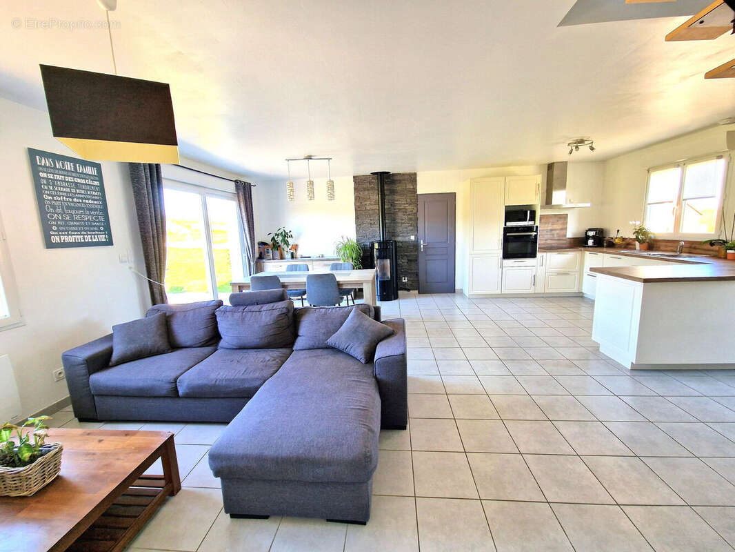 Photo 6 - Maison à ROUSSENT