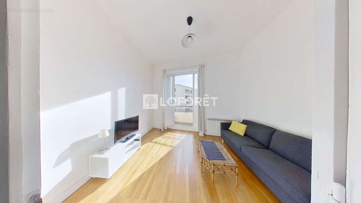 Appartement à LYON-8E