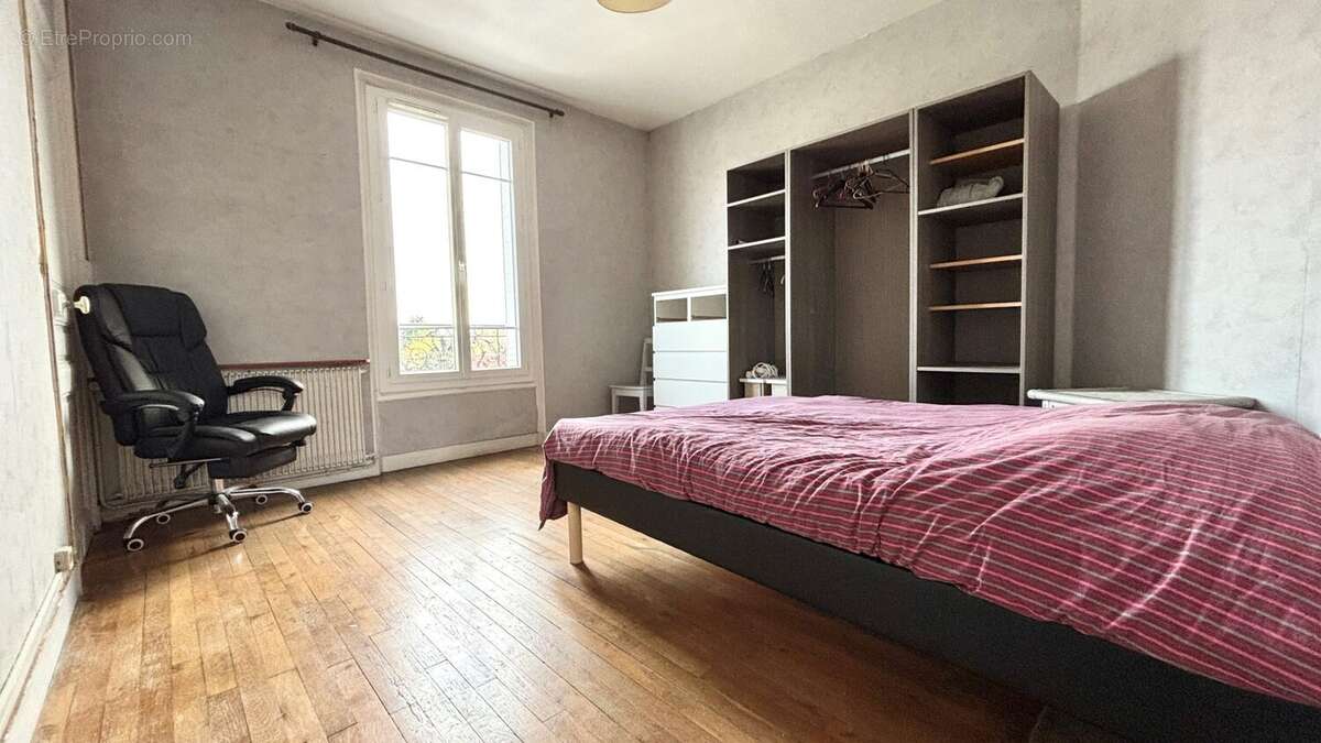 Appartement à MAISONS-ALFORT