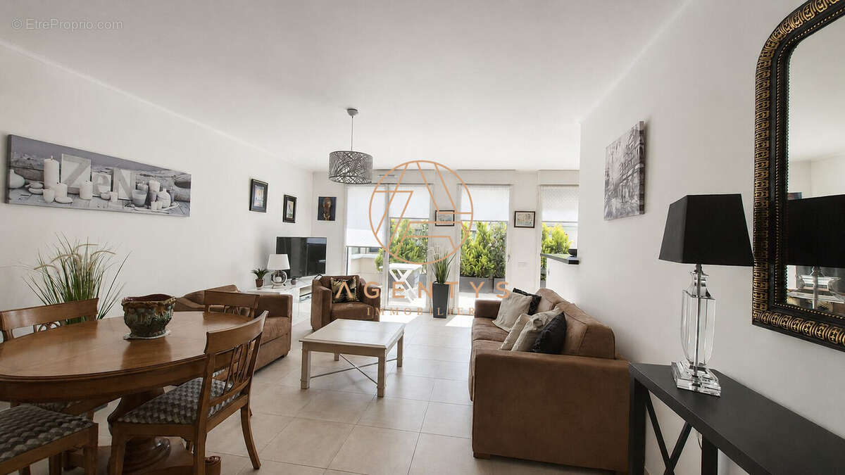 Appartement à LE PERREUX-SUR-MARNE