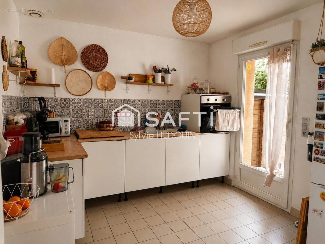 Photo 1 - Maison à LASSAY-LES-CHATEAUX