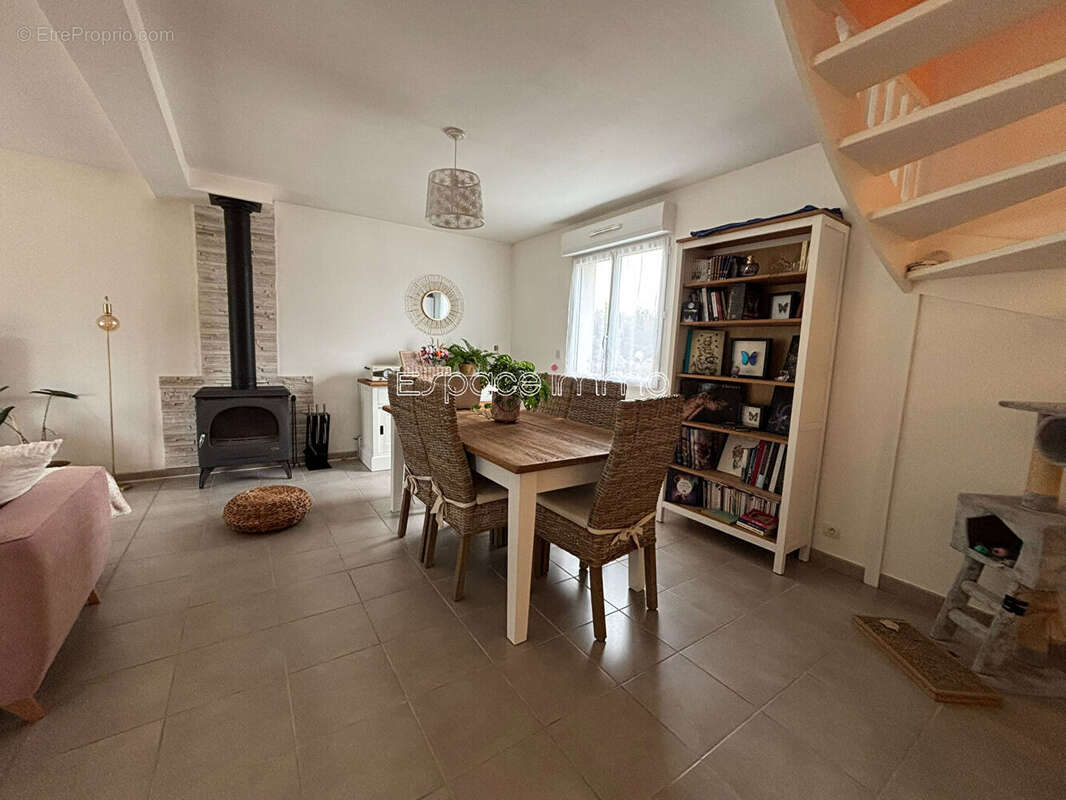 Maison individuelle  - 91 m² - 3 chambres - Garage - SIERVILLE - photo 3
