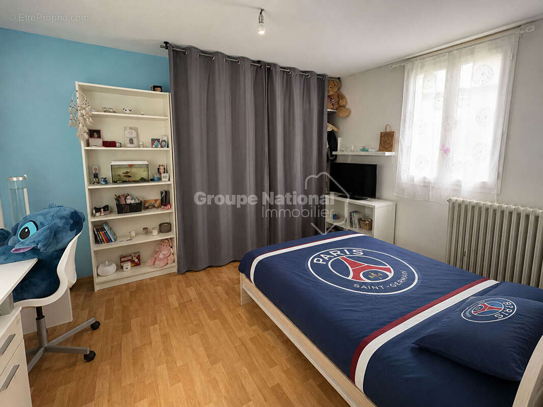 Maison à MARINES