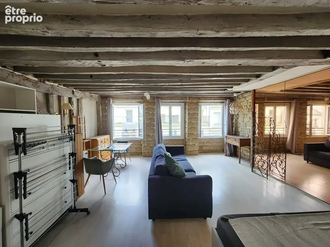 Appartement à PARIS-2E