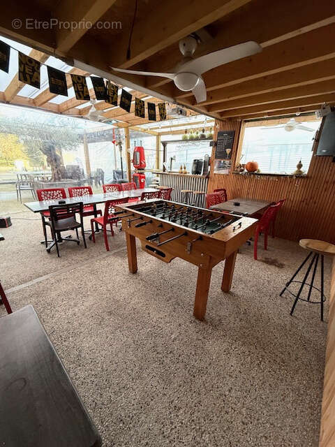 Commerce à SAINT-AULAYE