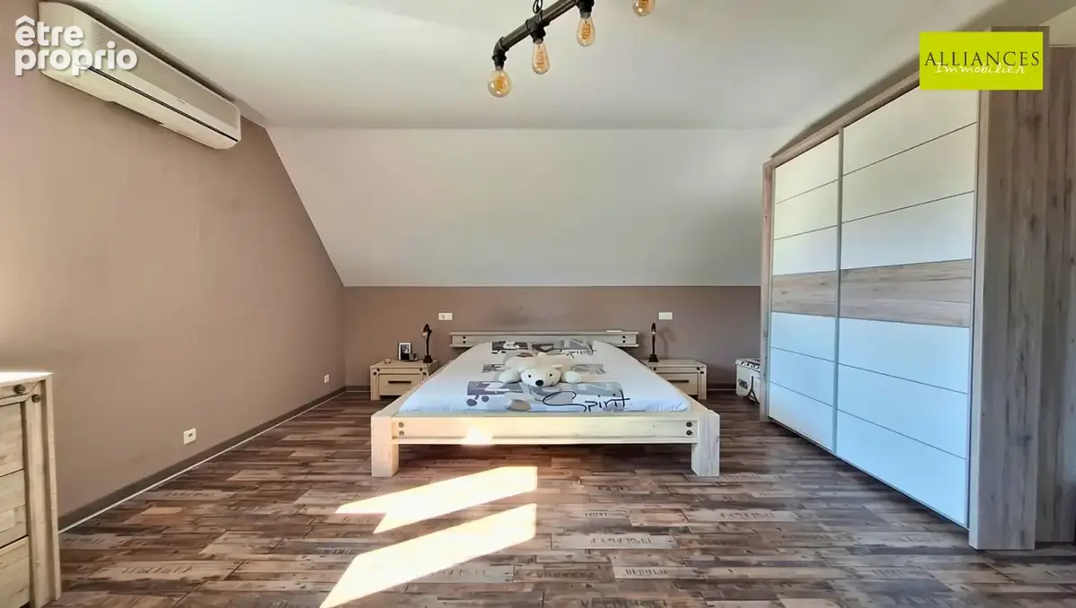 Maison familiale d’environ 130 m2 avec piscine chauffée - photo 17
