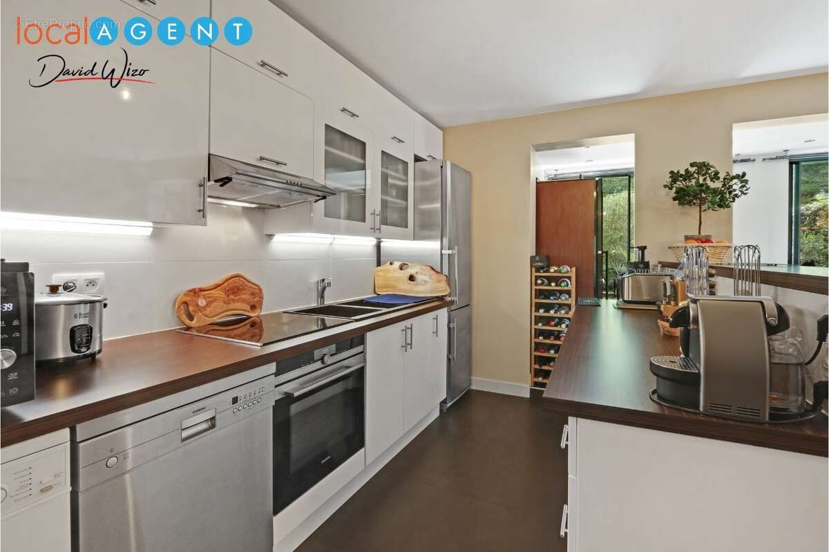 Appartement à LE PLESSIS-ROBINSON