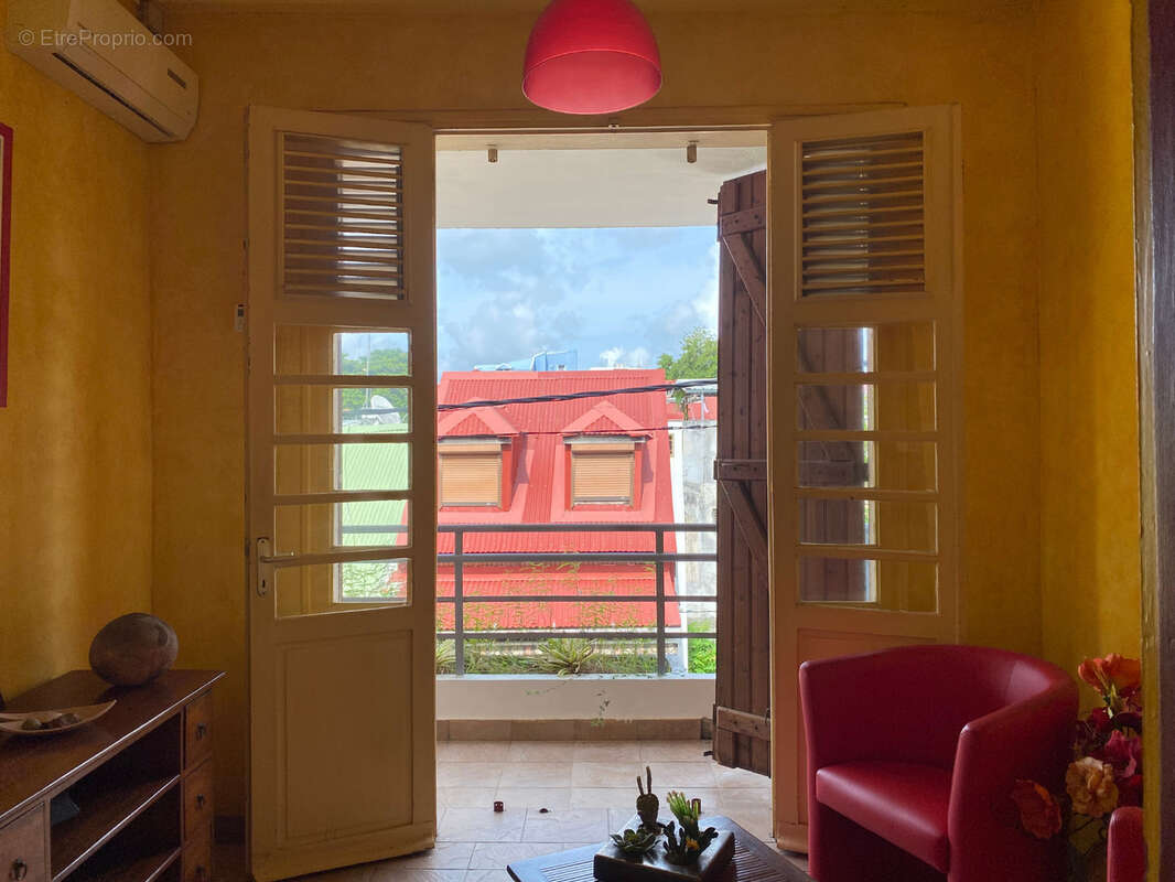 Appartement à POINTE-A-PITRE