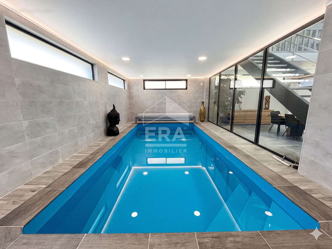 Autre à TOURS