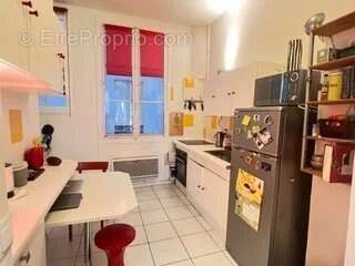 Appartement à PARIS-3E