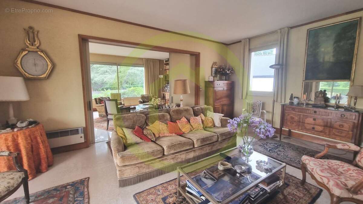 Maison 263 m² à Guerande  - photo 2