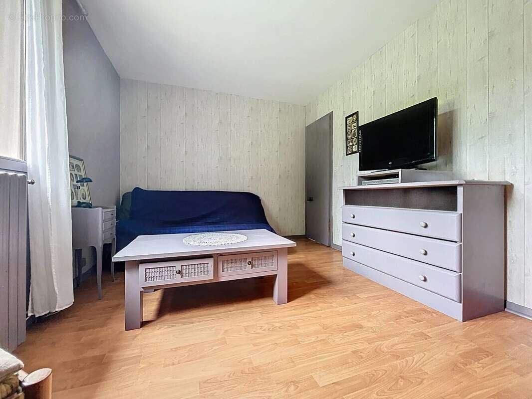 Maison à NOGENT-SUR-VERNISSON