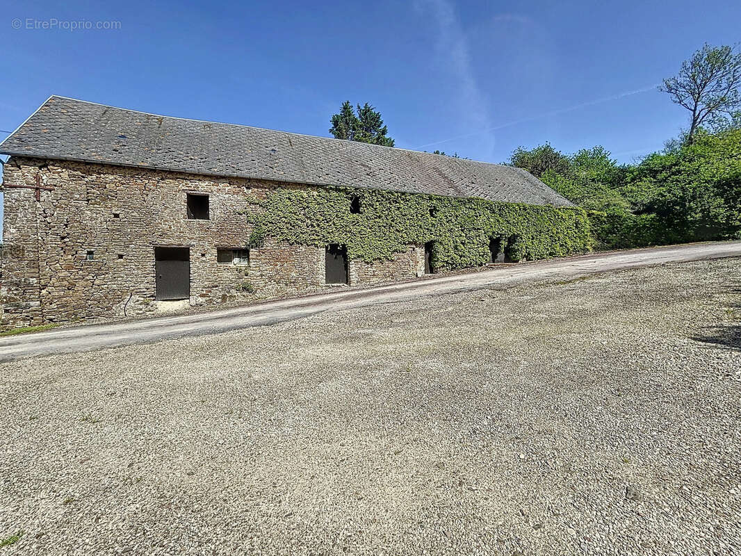 Maison à CANVILLE-LA-ROCQUE
