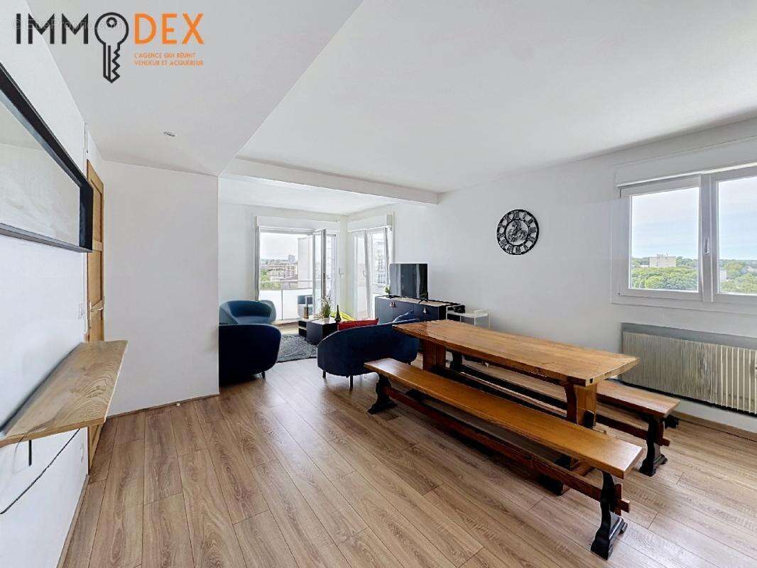 Appartement 130 m² à Reims  - photo 3