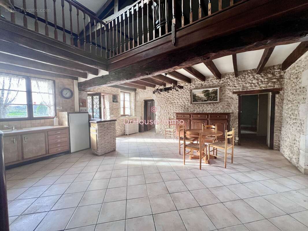 Maison 139 m² à Riberac  - photo 14
