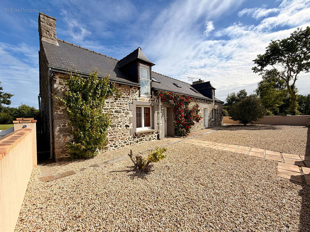 Maison à COETMIEUX