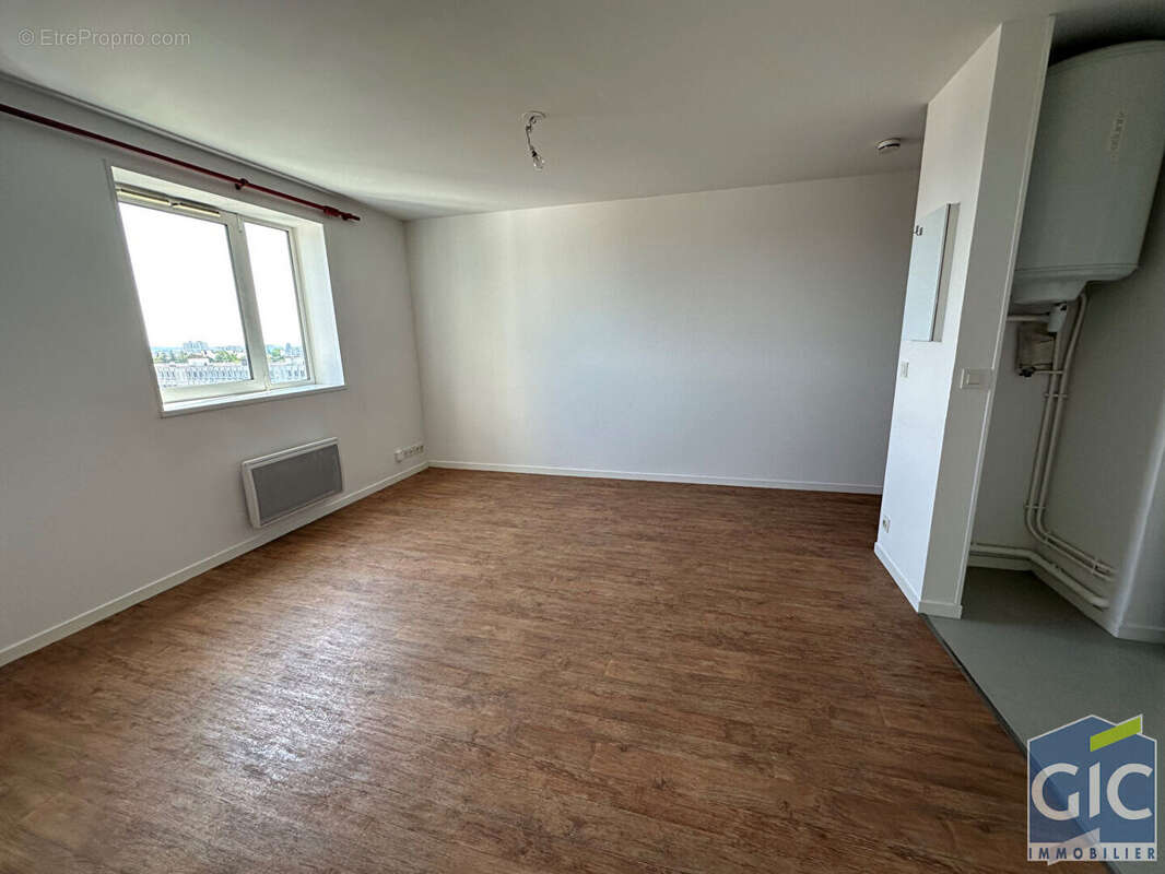 A vendre en exclusivite beau studio libre caen universites - photo 2