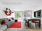 Maison à LA GARENNE-COLOMBES