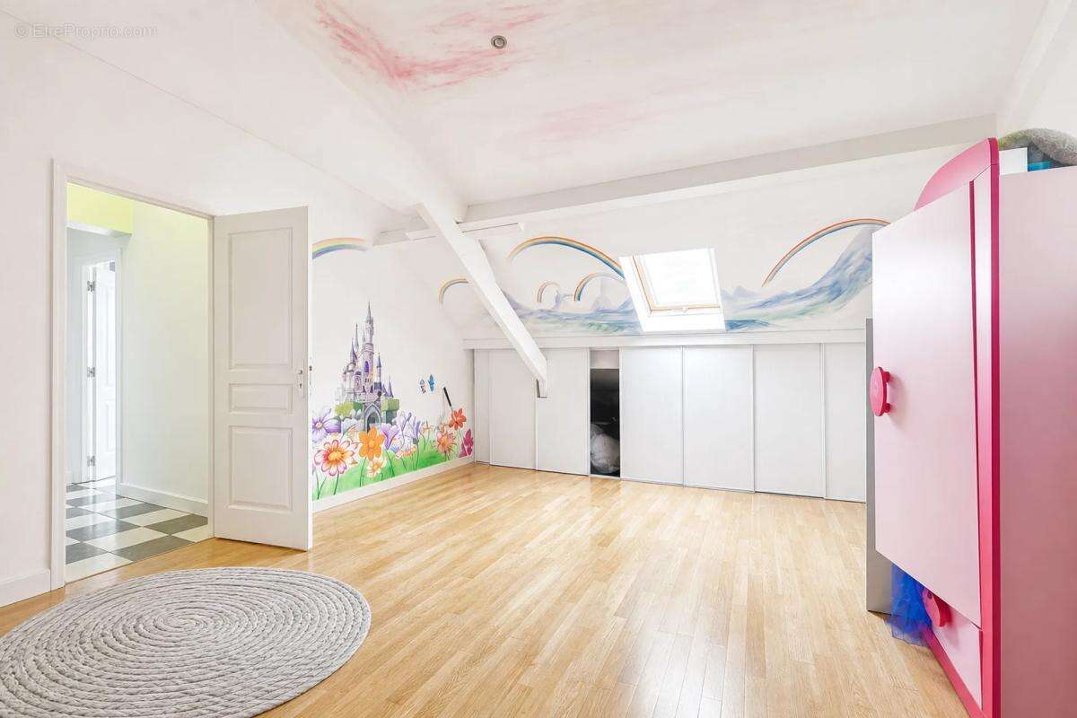 Maison familiale spacieuse à Gouvernes - photo 8