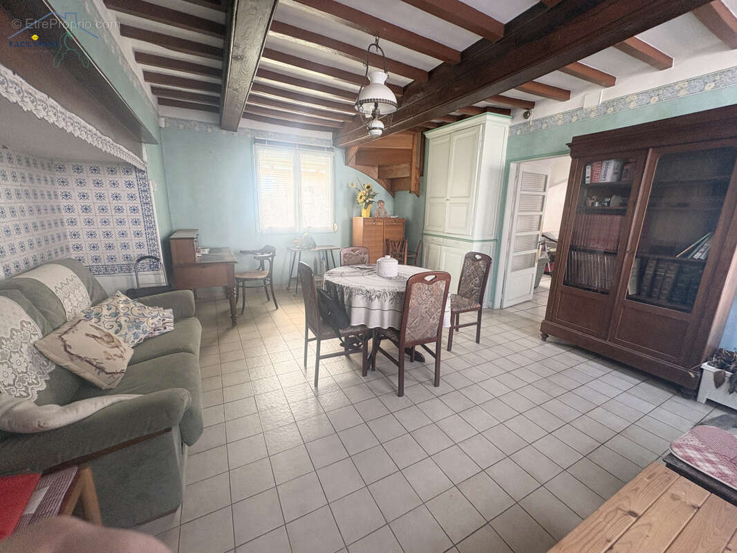 Maison à FLIXECOURT