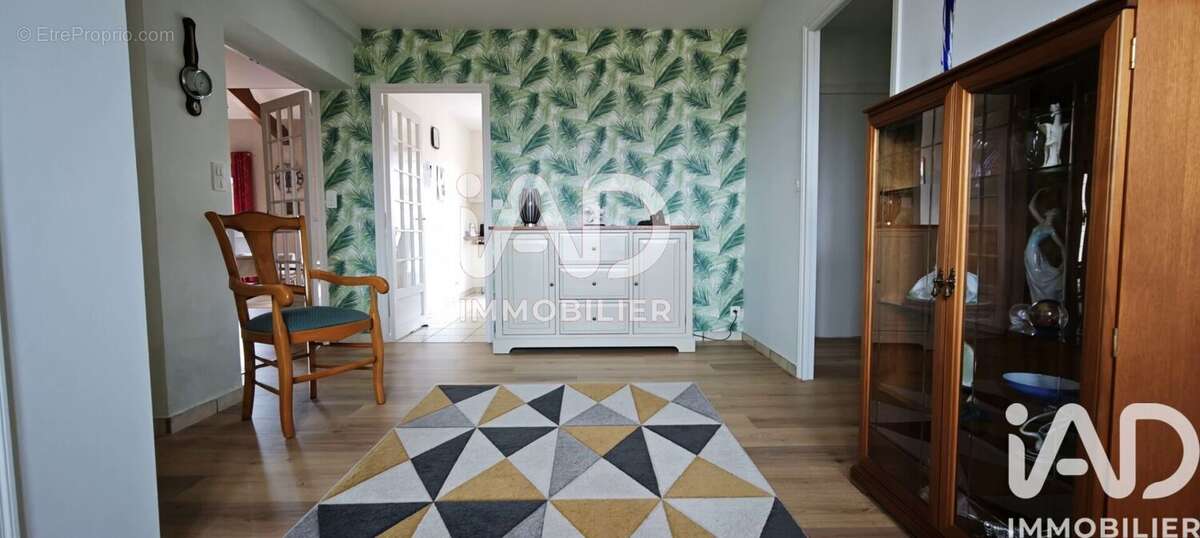 Photo 9 - Maison à LONGEVES