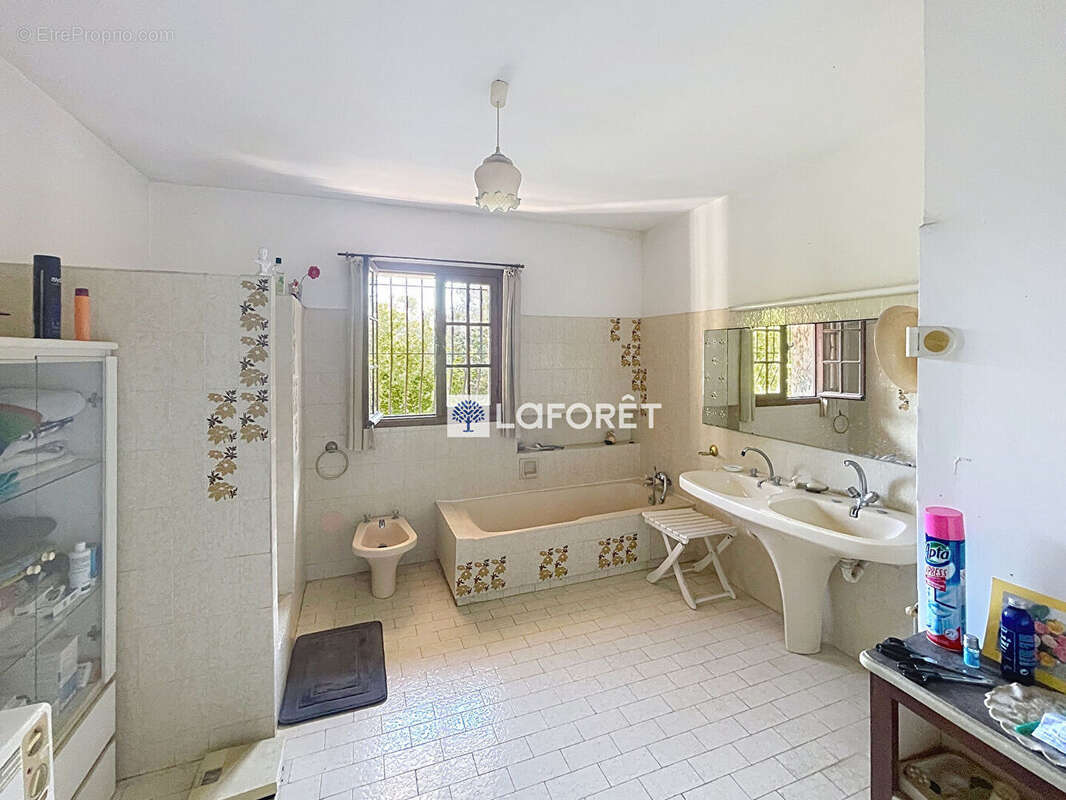 Maison à CAGNES-SUR-MER