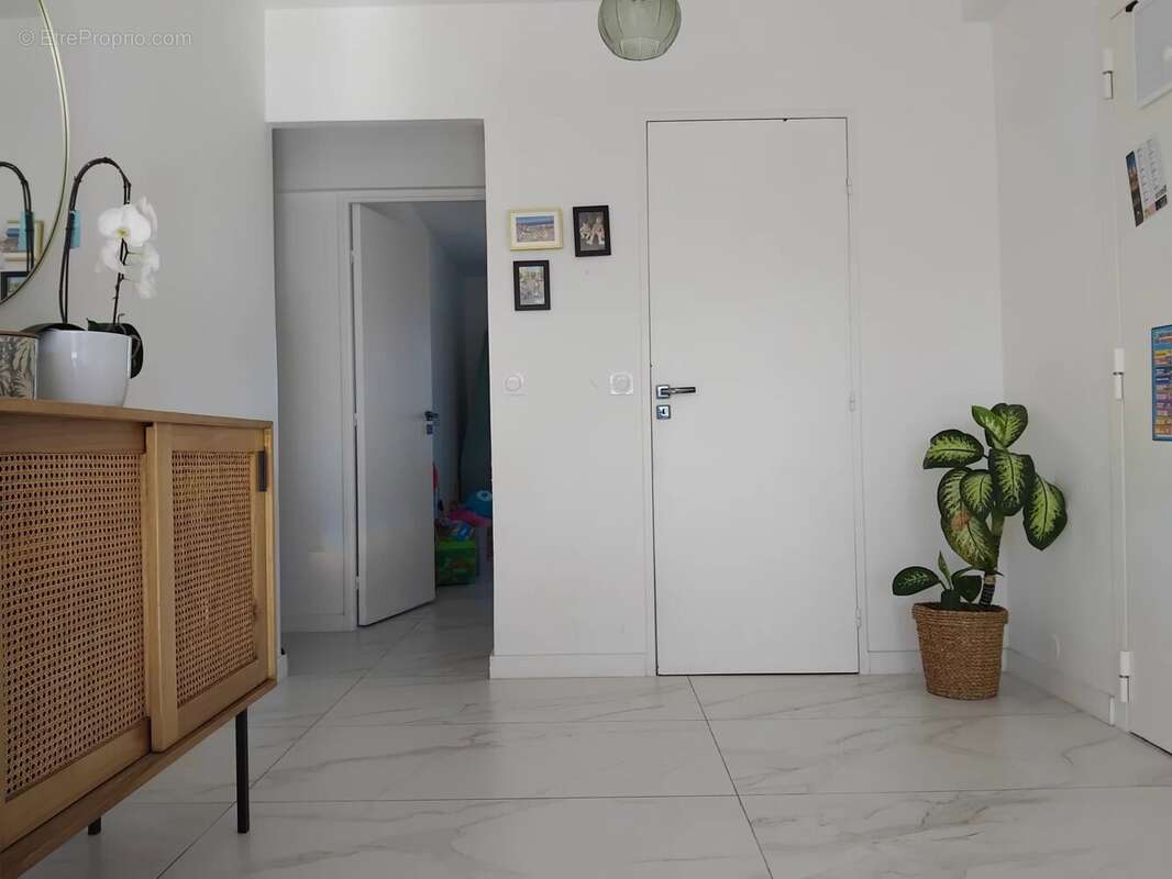 Appartement à MARSEILLE-9E