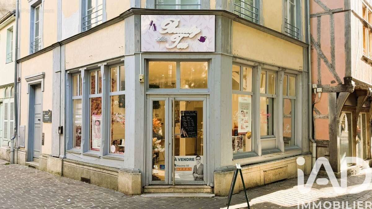 Photo 4 - Commerce à TROYES
