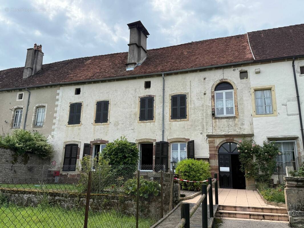 Maison à CHATILLON-SUR-SAONE