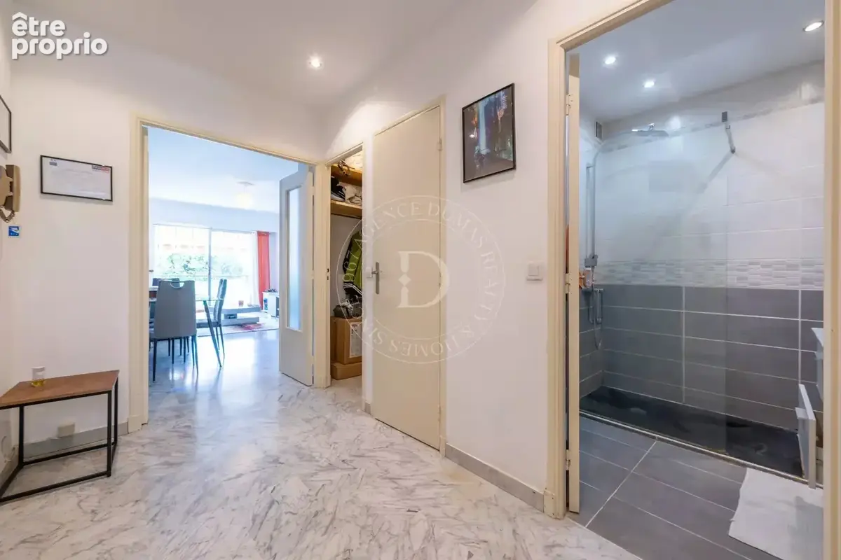 Appartement traversant avec parking et cave – Nice Cimiez - photo 4