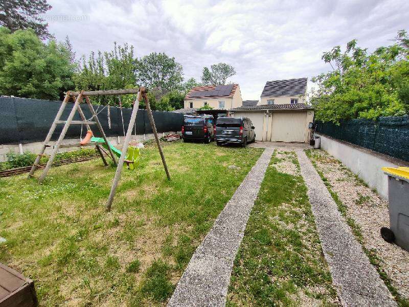 Maison à MITRY-MORY