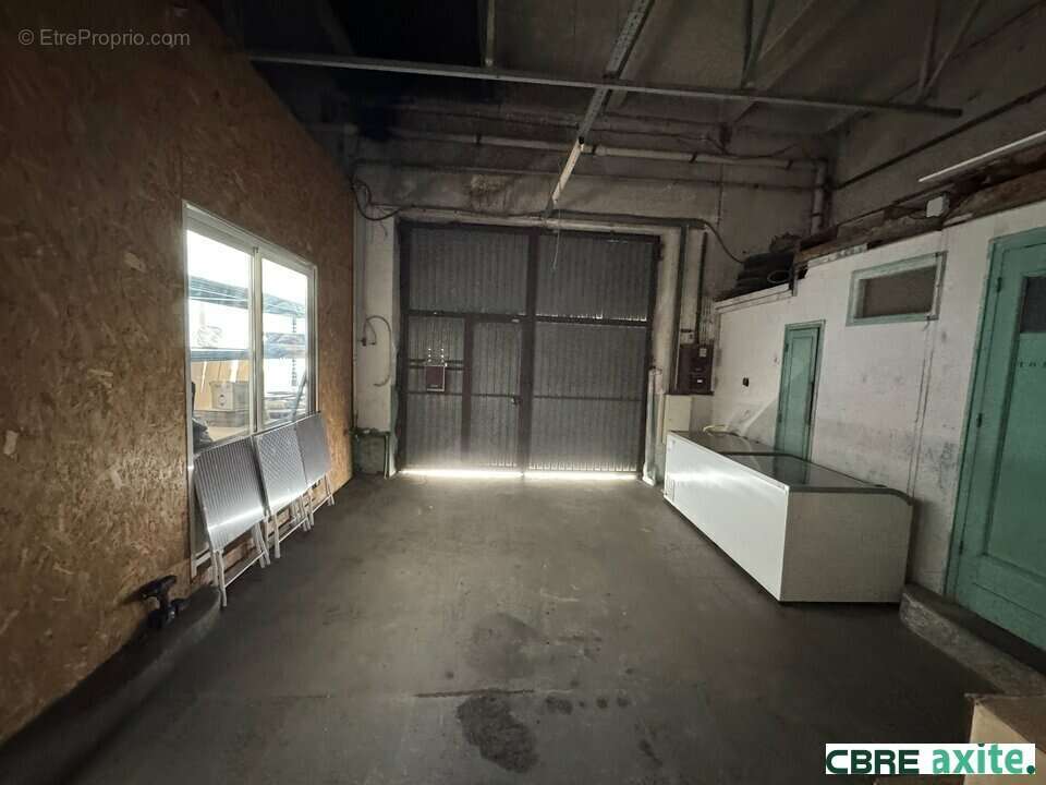583 m² à Grenoble  - photo 6