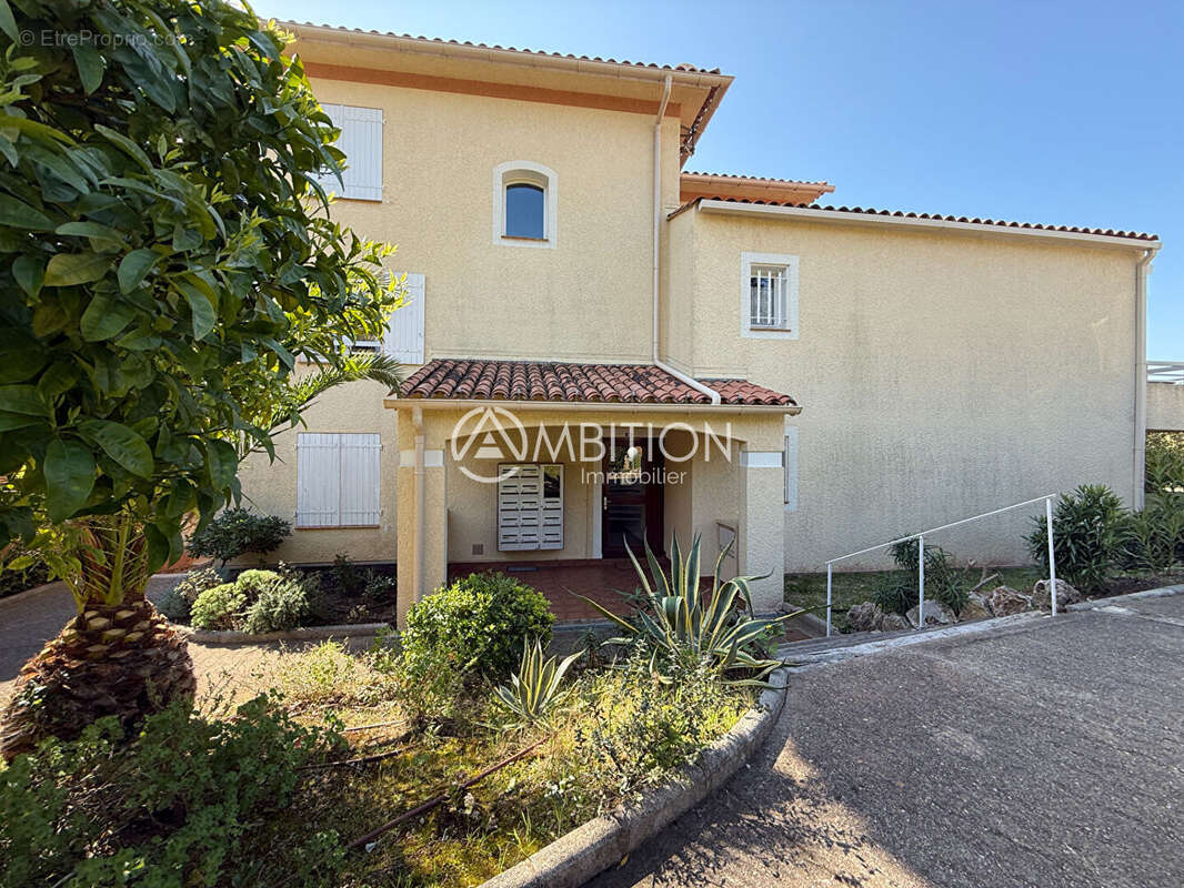 Appartement à SAINT-RAPHAEL