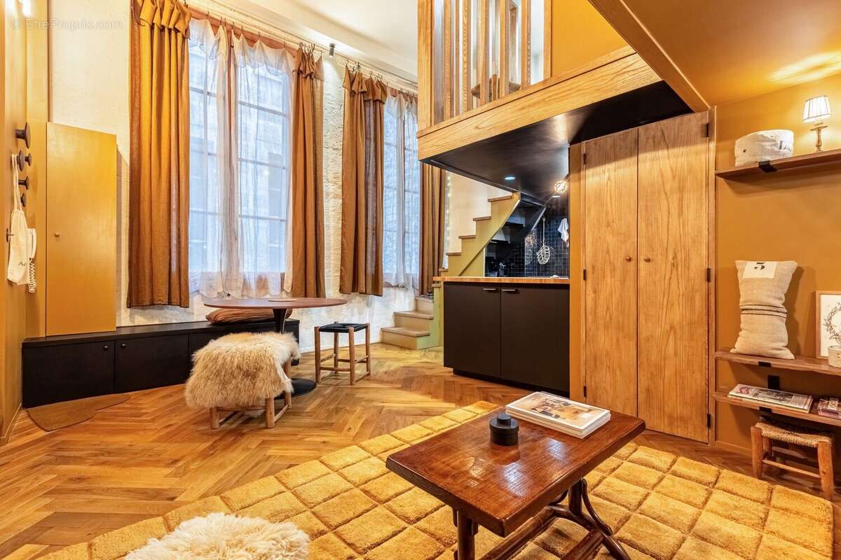 Appartement à BORDEAUX