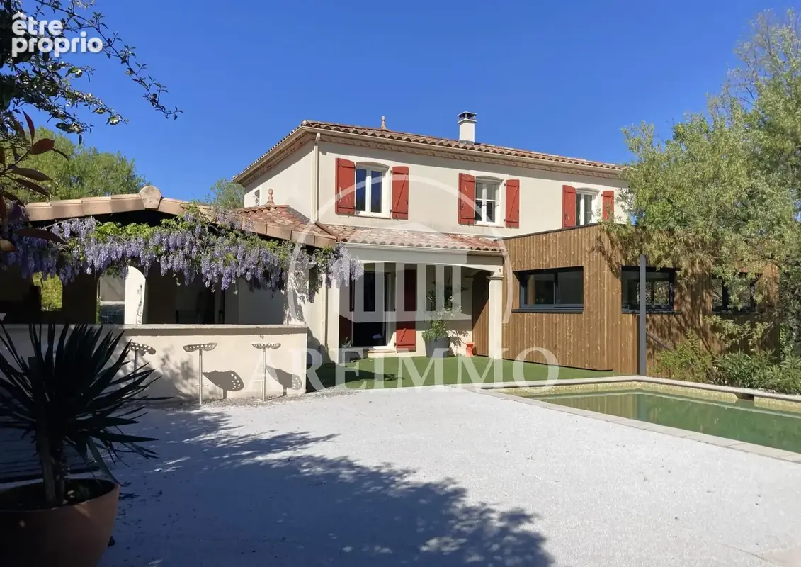 Maison 7 pièces 164 m² à vendre à Saint-Martin-De-Londres (34380) - photo 2