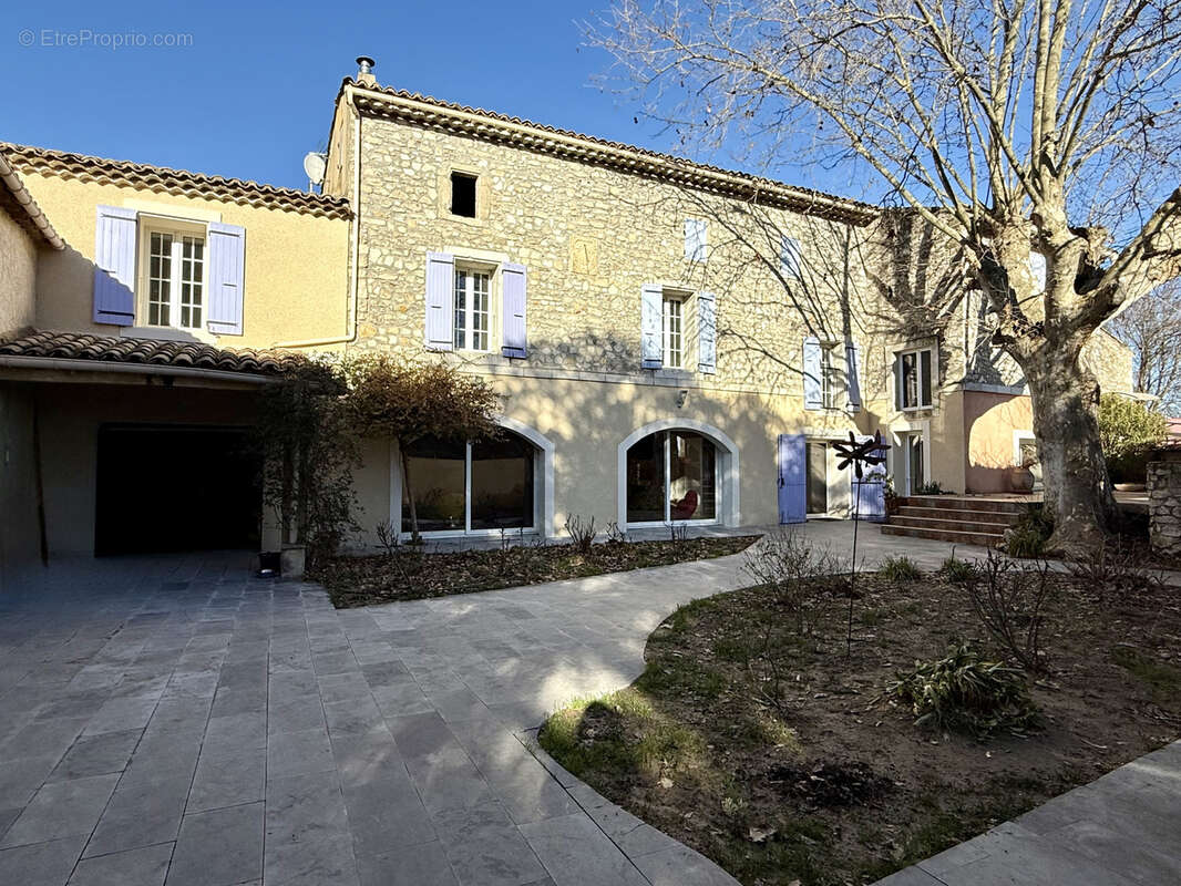 Maison à PIERRELATTE