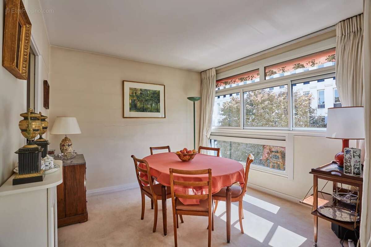 Appartement à SEVRES