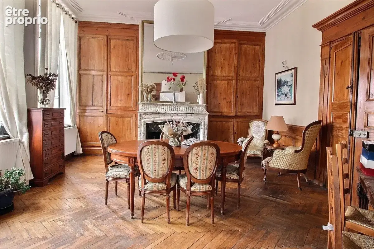 Maison 10 pièces 450 m² à vendre à Saint-Hilaire-Cottes (62120) - photo 1